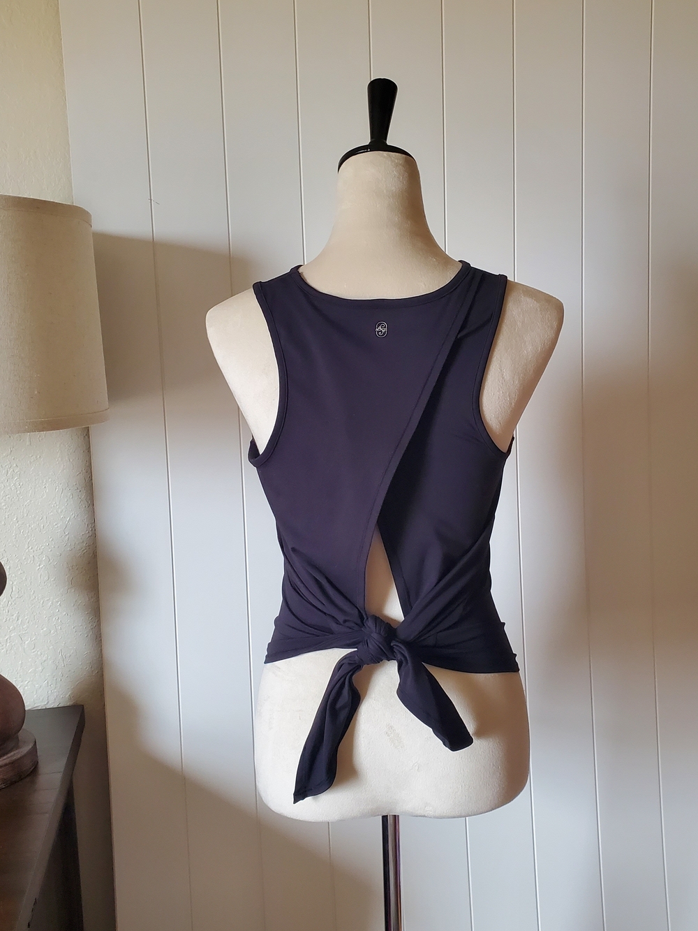Women's Tie-Back Tank Top - Black